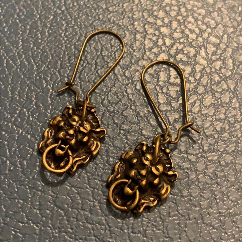 FREE GIFT: Vintage Lion Head Door Knocker Earrings